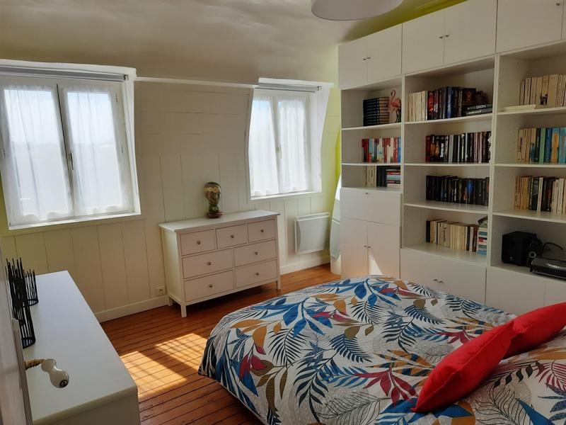 Maison - 168 m² - 7 pièces