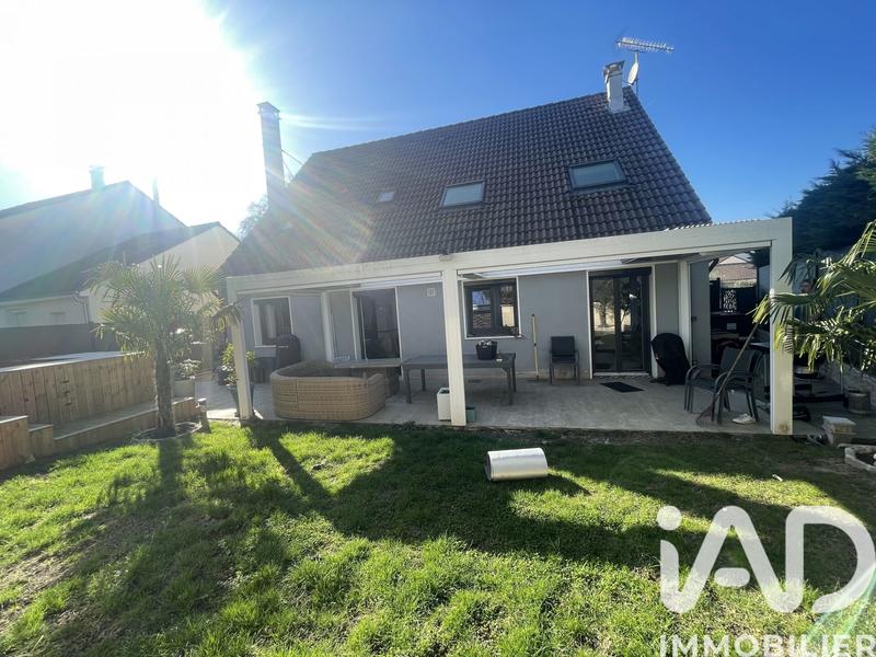 Maison - 182 m² - 7 pièces