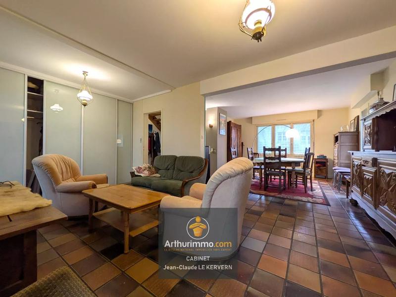 Maison - 168 m² - 9 pièces