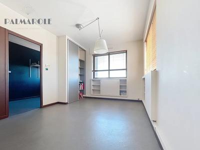 Bureau - 160 m² - 8 pièces