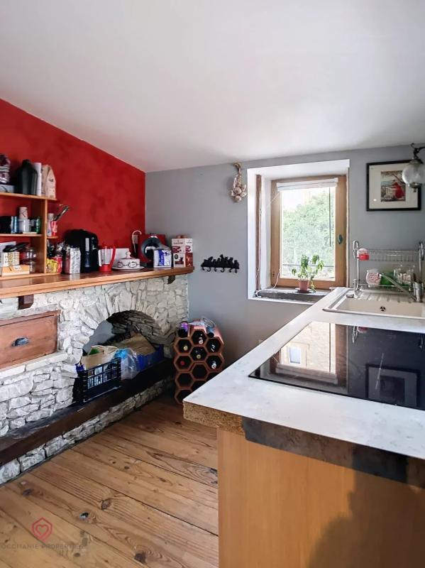 Maison de village - 238 m² - 9 pièces