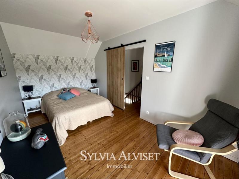 Maison - 93 m² - 4 pièces