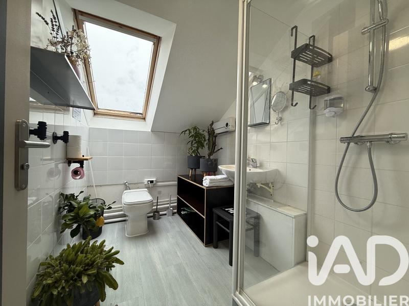 Maison - 150 m² - 8 pièces