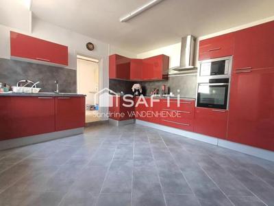 Maison - 162 m² - 6 pièces