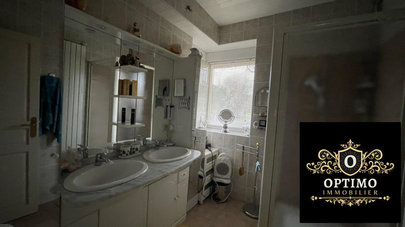 Maison ancienne - 160 m² - 7 pièces