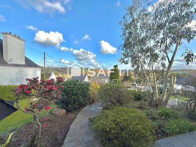 Maison - 134 m² - 7 pièces