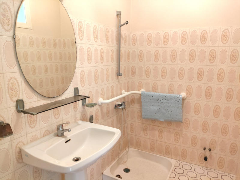 Maison - 205 m² - 6 pièces