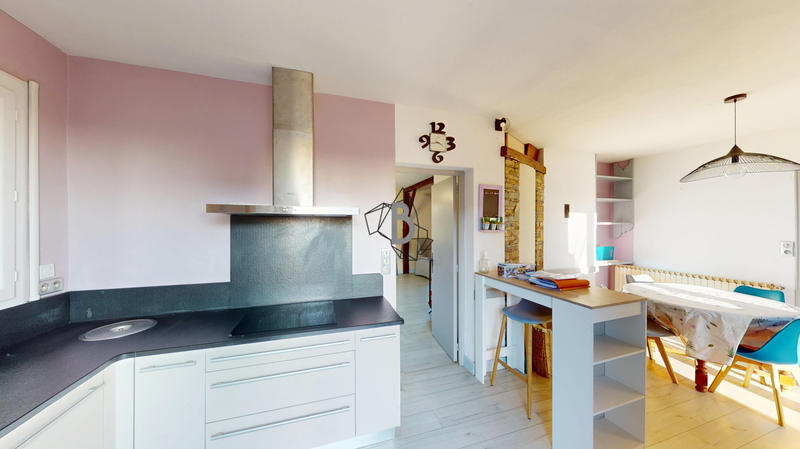 Maison - 170 m² - 7 pièces