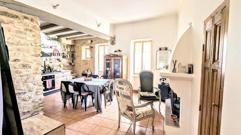 Maison - 142 m² - 6 pièces