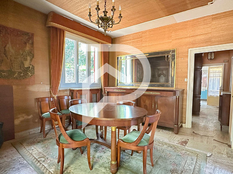 Maison - 141 m² - 5 pièces