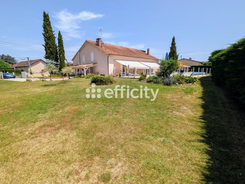 Maison - 175 m² - 8 pièces