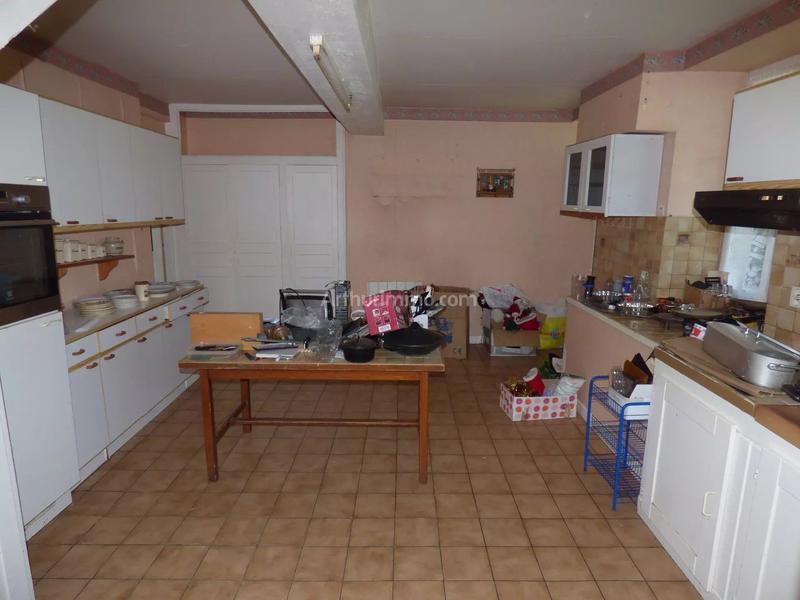 Appartement - 265 m² - 12 pièces