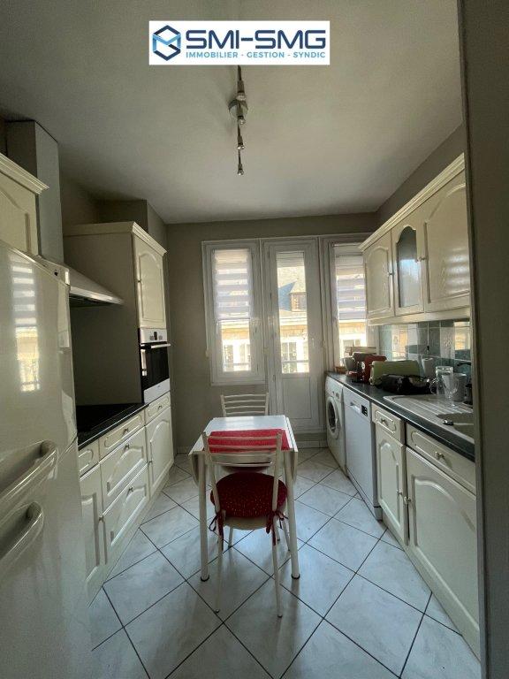 Appartement - 75 m² - 2 pièces