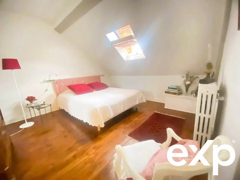 Maison - 146 m² - 7 pièces