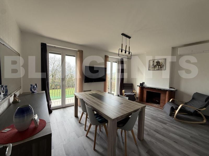 Maison traditionnelle - 85 m² - 4 pièces