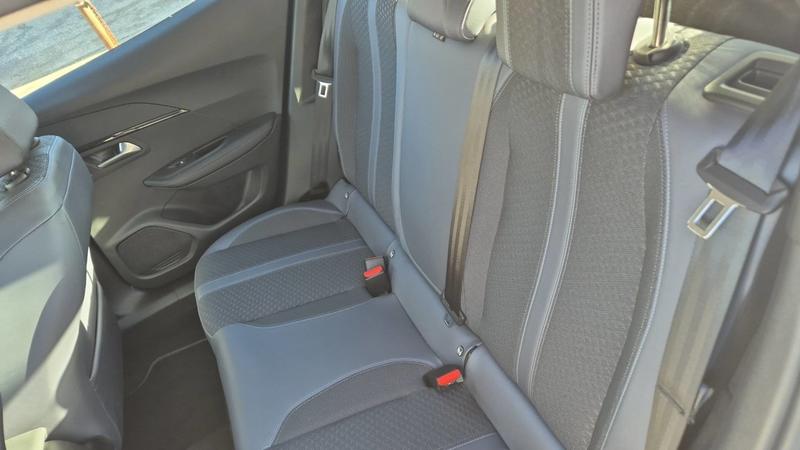 Peugeot 2008 136 50 kWh Allure