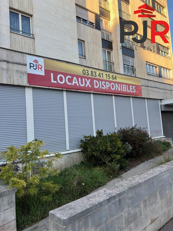 Local commercial - 382 m²