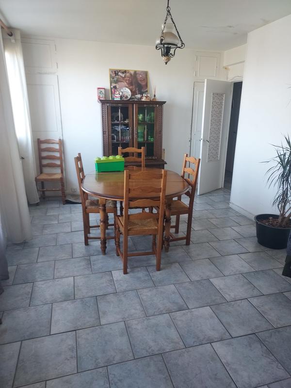 Appartement - 65 m² - 4 pièces