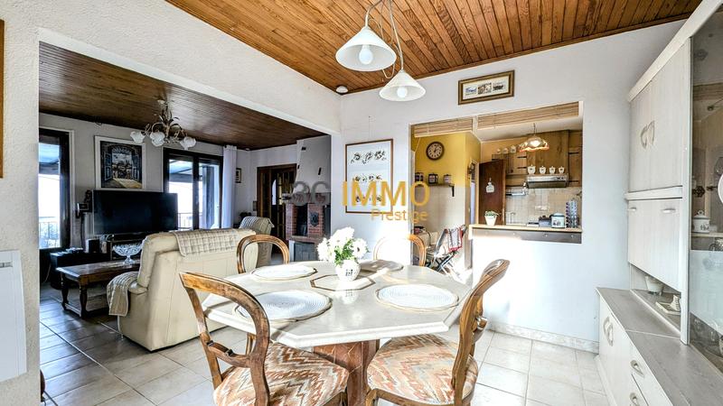 Maison - 143 m² - 8 pièces