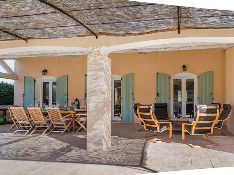 Villa - 202 m² - 7 pièces