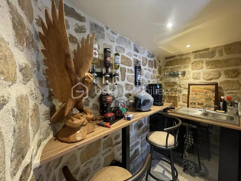 Maison ancienne - 180 m² - 6 pièces