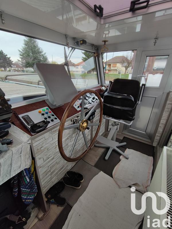 Maison - 200 m² - 3 pièces