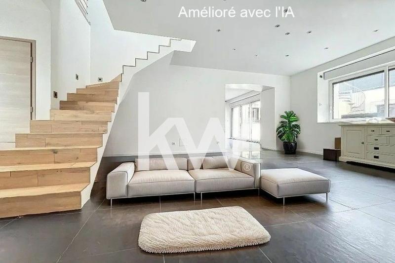 Maison - 900 m² - 11 pièces