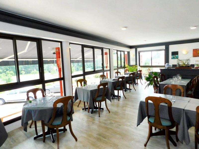 Fonds de commerce - 620 m²