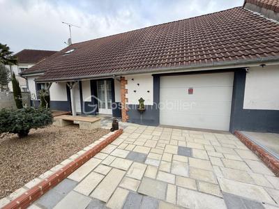 Maison - 105 m² - 4 pièces