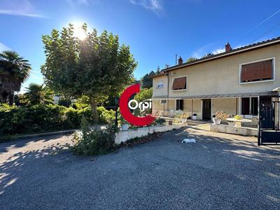 Maison - 150 m² - 4 pièces