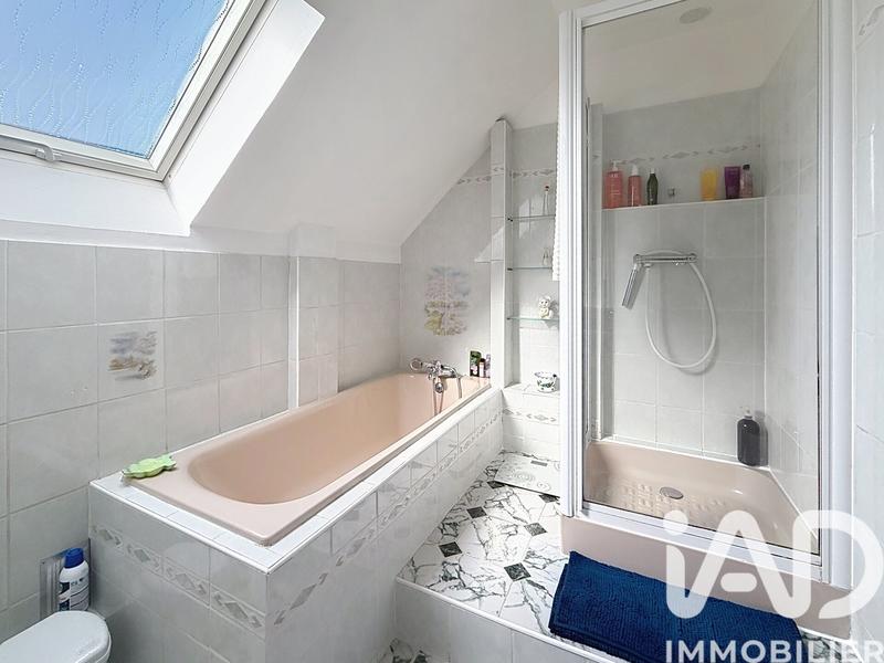 Maison - 130 m² - 7 pièces