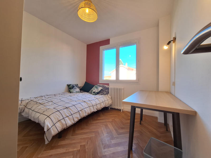 Appartement - 100 m² - 2 pièces