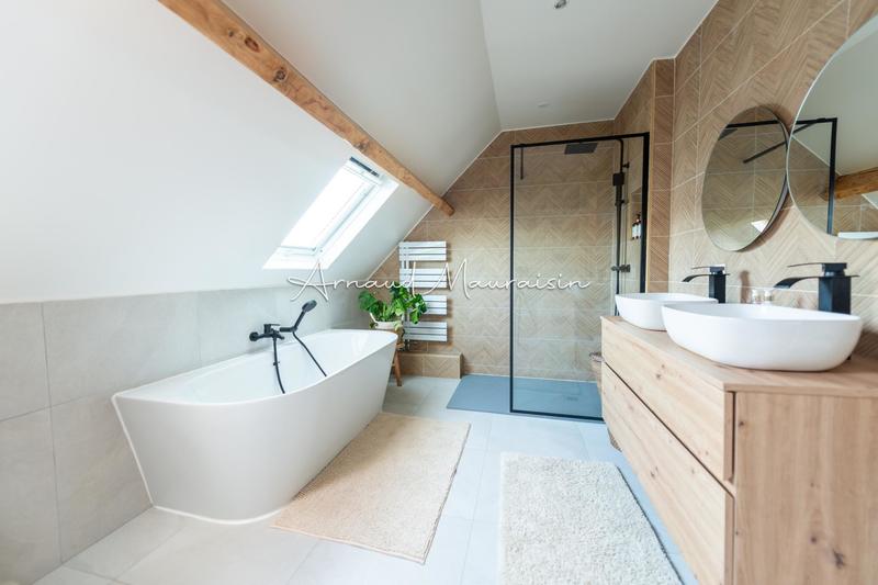 Maison - 147 m² - 6 pièces