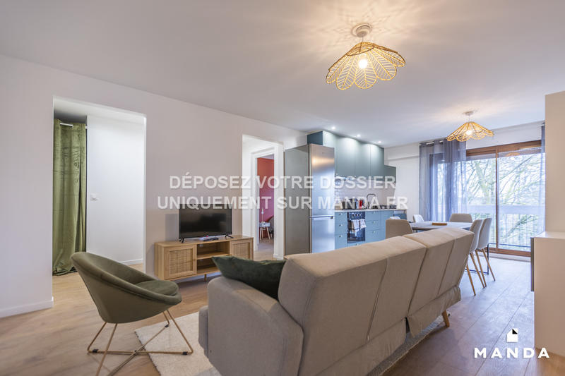 Chambre - 10 m² - 5 pièces