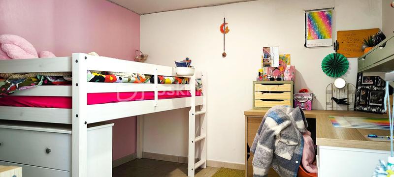 Maison - 104 m² - 4 pièces