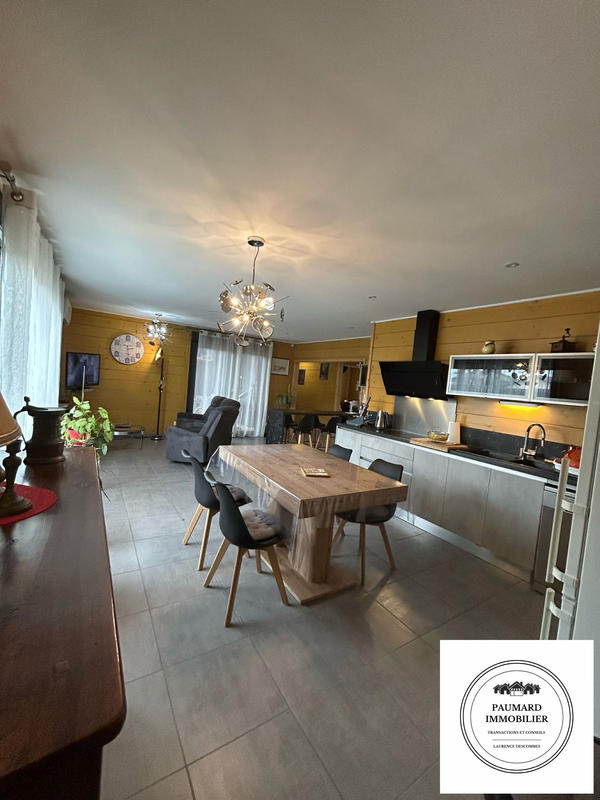 Maison - 89 m² - 4 pièces