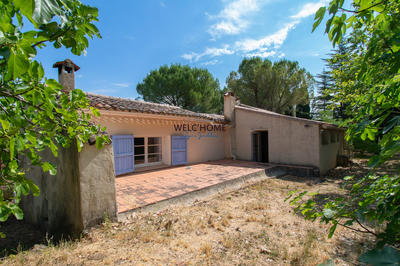 Maison - 200 m² - 8 pièces