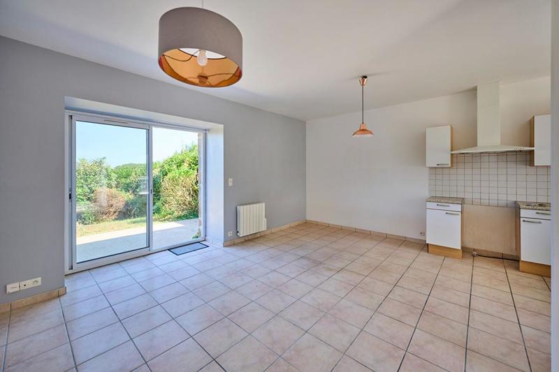 Longère - 2 318 m² - 20 pièces