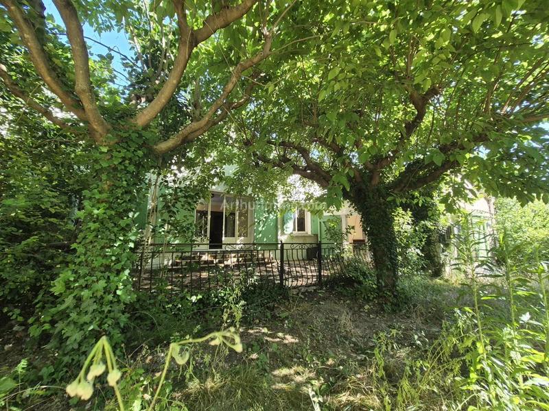 Maison - 200 m² - 7 pièces