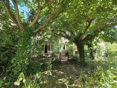 Maison - 200 m² - 7 pièces