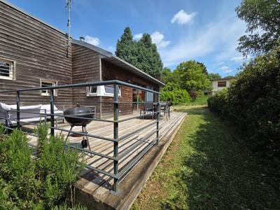 Maison contemporaine - 255 m² - 7 pièces