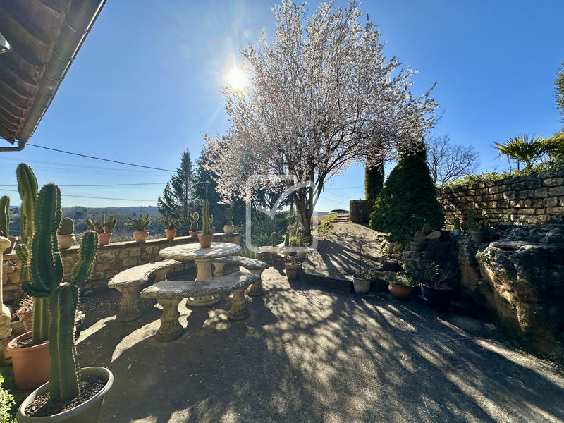 Maison - 82 m² - 4 pièces