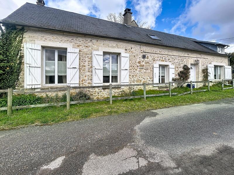 Maison ancienne - 157 m² - 6 pièces