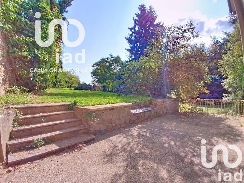 Maison - 180 m² - 5 pièces