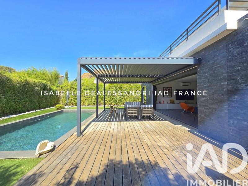 Maison - 162 m² - 5 pièces