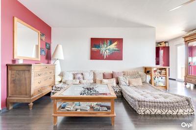 Appartement - 81 m² - 4 pièces