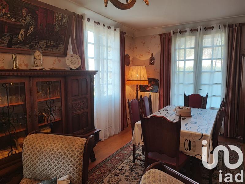 Maison - 135 m² - 8 pièces