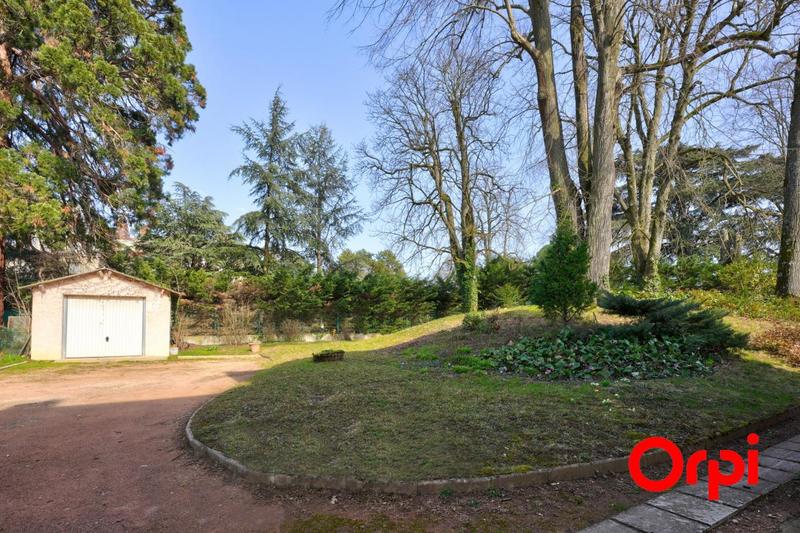 Maison - 147 m² - 6 pièces