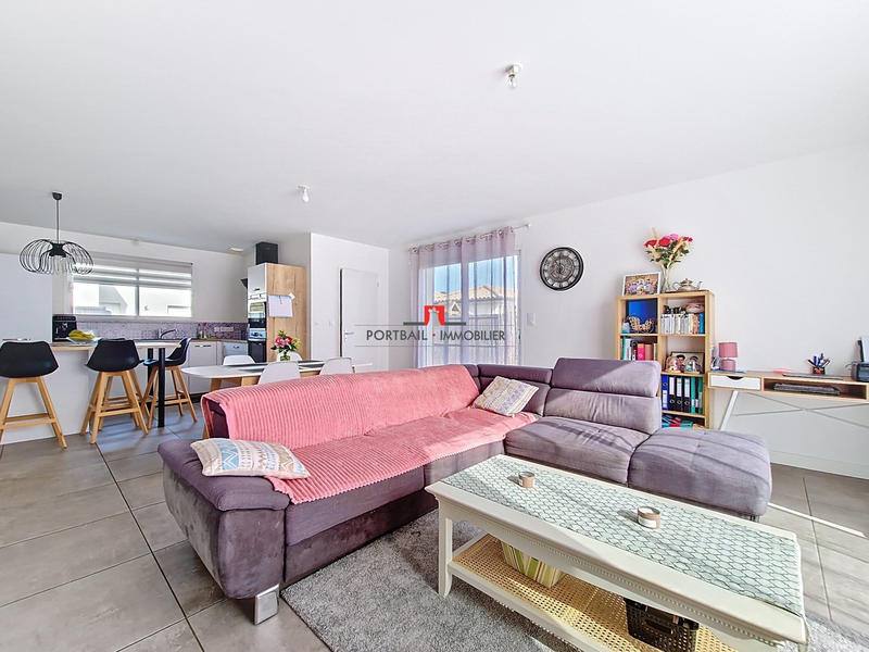 Maison - 92 m² - 4 pièces