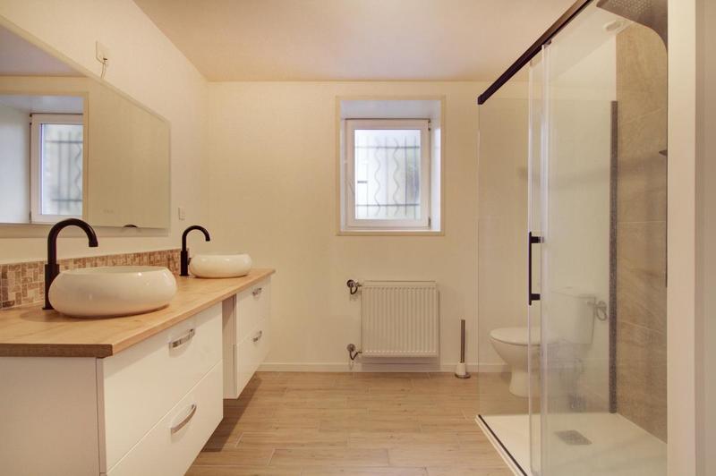 Maison - 188 m² - 5 pièces